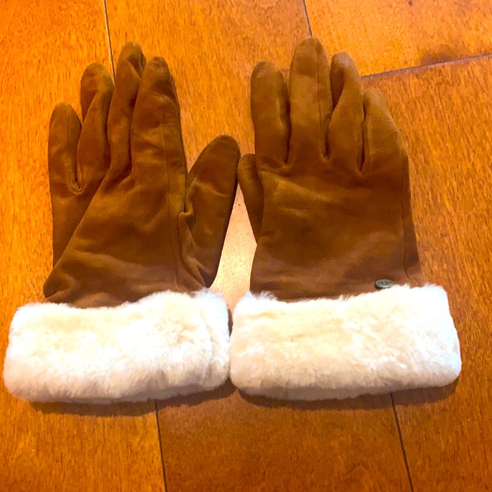 Ugg Gloves